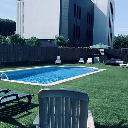 Aparthotel Marsol Castelldefels Zewnętrze zdjęcie